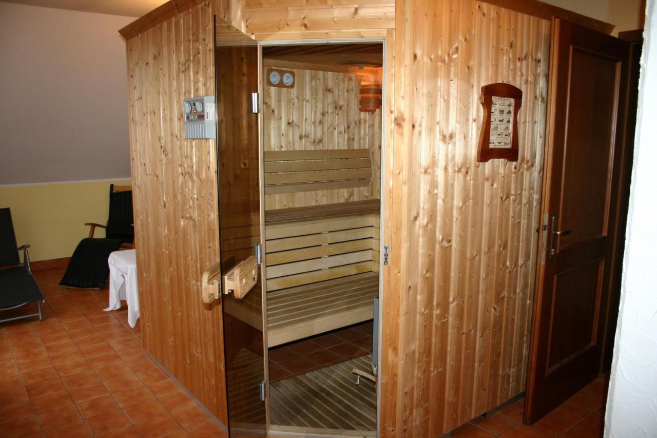 Gostisce - Guest House Stari Hrast 柳托梅尔 客房 照片